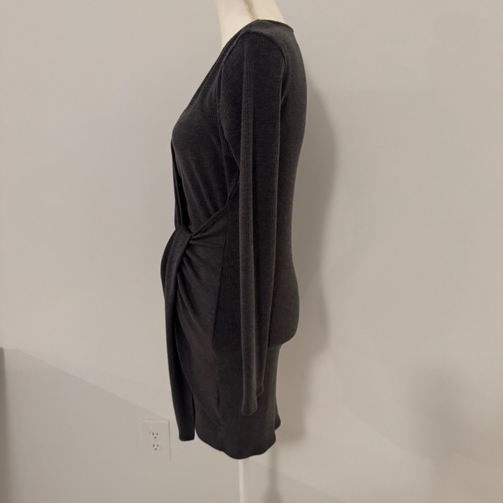 VICI Charcoal Grey Ribbed Long Sleeve Knot Front V-Neck Mini Dress Medium - Picture 5 of 11